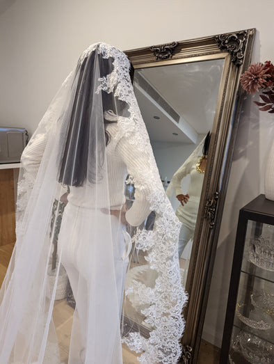 Alencon/French lace Mantilla Wedding Veil