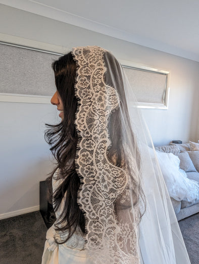 Harper - Alencon/French lace Mantilla Wedding Veil, Cathedral Alencon/French lace Mantilla Wedding Veil,  1 tier cathedral Mantilla Lace Veil,Lace Mantilla Bridal Veil in Cathedral (Copy)