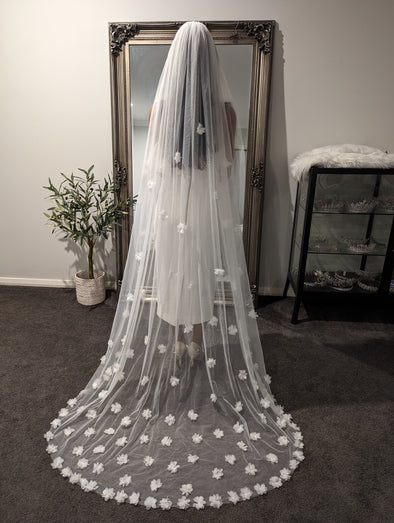 MICHAELA - Floral Elegance in 3D: A Veil Adorned with 3D Floral Petals, Veil with 3D lace Flowers, Two Tier Cathedral Floral Veil, Scattered Lace Floral Applique Veil