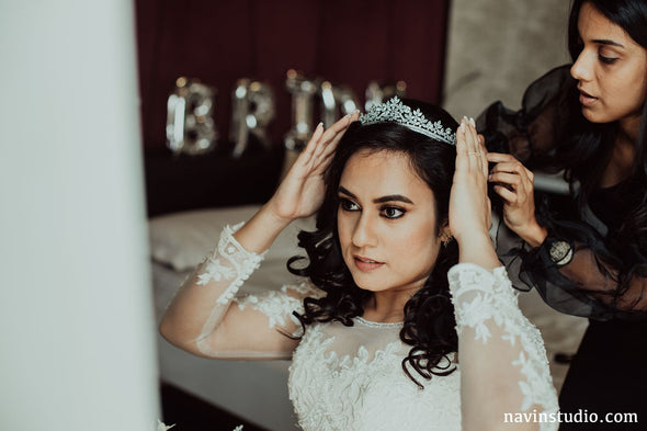 LARA - Dreamy Bridal Crown, Cubic Zirconia Wedding Crown, Rhinestone Tiara, Wedding Tiara, Crown, Sparkling Wedding Tiara- LARA