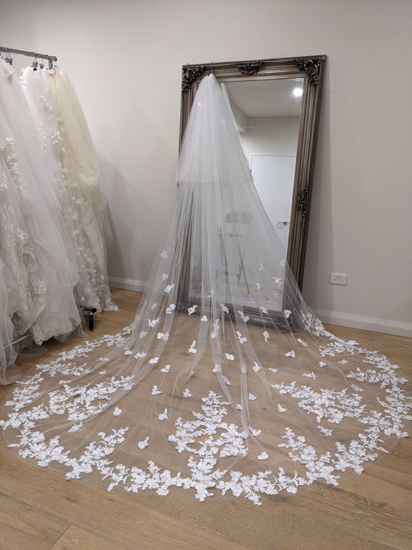 Custom Floral Veil, Lace wedding veil, Two Tier lace Veil, Cathedral Wedding Veil - MARSHA