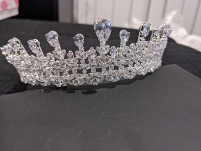Sparkling Cubic Zirconia Tiara, Sparkling Silver Tiara, Wedding crown, Bridal crown, Bridal tiara, Wedding tiara, Bridal hairpiece, Rhinestone tiara, Rhinestone crown,  Crystal headband, Bridal hairpiece - KELLY