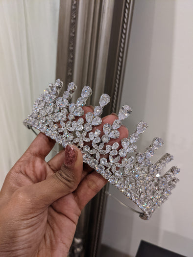 Bridal Tiara,Silver Tiara,Crystal Bridal Crown,Wedding Tiara,Wedding Hair Accessory,Wedding Headpiece,Bridal Hairpiece - ELYCE